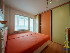 Prodej bytu 3+1, Sokolov, Spartakiádní, 73 m2