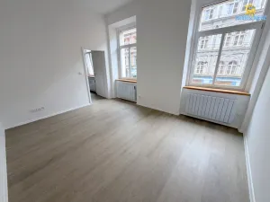 Pronájem bytu 1+1, Praha - Žižkov, Chelčického, 33 m2