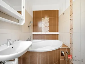 Pronájem bytu 3+1, Hradec Králové - Slezské Předměstí, Ječná, 56 m2