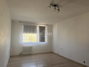 Prodej bytu 1+1, Chomutov, Dřínovská, 40 m2