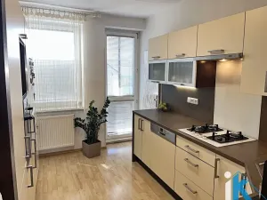 Prodej bytu 3+1, Vrchoslavice, 69 m2