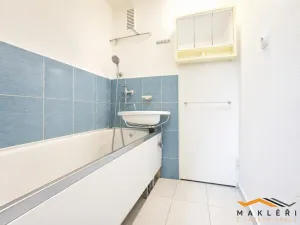 Pronájem bytu 2+1, Třebíč - Nové Dvory, Čajkovského, 51 m2