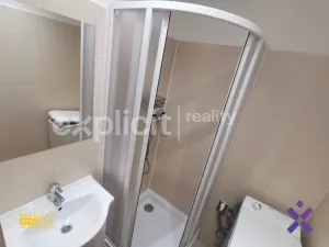Pronájem bytu 2+1, Praha - Malešice, Počernická, 57 m2
