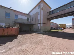 Prodej výrobních prostor, Světlá Hora, 6500 m2