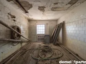 Pronájem zemědělského objektu, Korouhev, 1400 m2