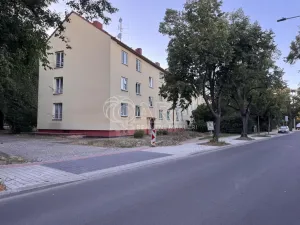 Pronájem bytu 3+1, Praha - Prosek, Letňanská, 70 m2