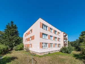 Pronájem bytu 2+1, Praha - Lhotka, U lesa, 60 m2