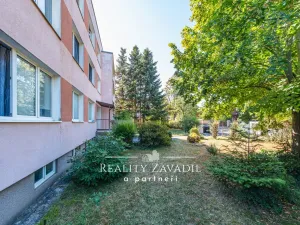 Pronájem bytu 2+1, Praha - Lhotka, U lesa, 60 m2