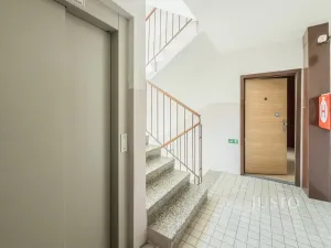 Prodej bytu 3+1, Praha - Hlubočepy, Pražského, 62 m2