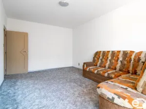 Pronájem bytu 2+1, Holice, Na Mušce, 54 m2