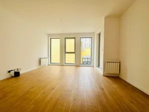 Pronájem bytu 2+kk, Praha - Vinohrady, Varšavská, 56 m2