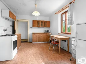 Prodej vícegeneračního domu, Mikulášovice, 288 m2