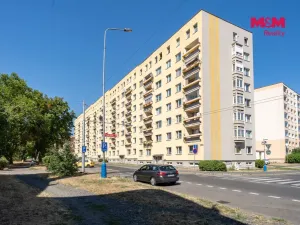 Prodej bytu 3+1, Teplice - Trnovany, U Červeného kostela, 79 m2