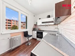 Prodej bytu 3+1, Chodov, Říjnová, 54 m2