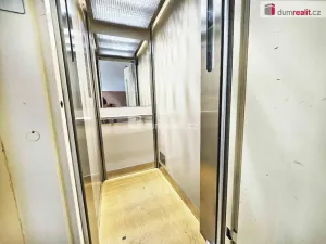 Prodej bytu 3+1, Lovosice, Dlouhá, 68 m2