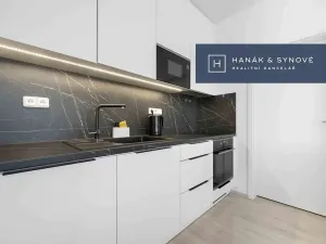 Prodej bytu 2+kk, Pohořelice, U Kasáren, 46 m2