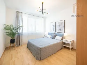 Prodej bytu 3+kk, Praha - Hostavice, U Hostavického potoka, 64 m2