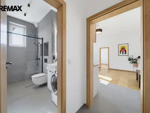 Prodej bytu 2+kk, Karlovy Vary - Drahovice, Vítězná, 46 m2