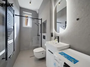 Prodej bytu 2+kk, Karlovy Vary - Drahovice, Vítězná, 46 m2