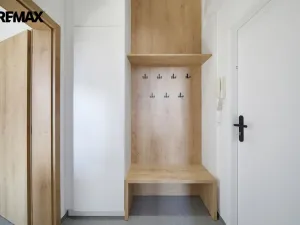 Prodej bytu 2+kk, Karlovy Vary - Drahovice, Vítězná, 46 m2