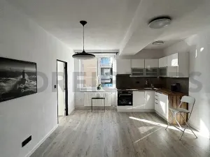 Pronájem bytu 2+kk, Olomouc, Topolová, 61 m2