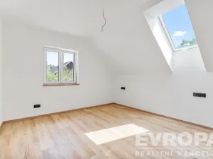 Prodej rodinného domu, Okrouhlice - Chlístov, 169 m2