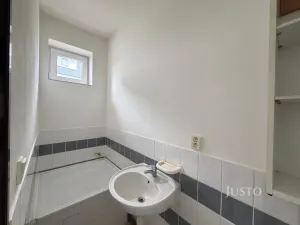 Pronájem výrobních prostor, Jablonec nad Nisou - Rýnovice, Ladova, 85 m2