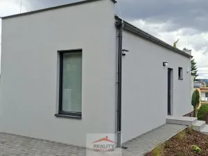Pronájem rodinného domu, Valašské Meziříčí, 28. října