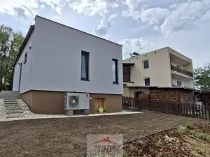 Pronájem rodinného domu, Valašské Meziříčí, 28. října