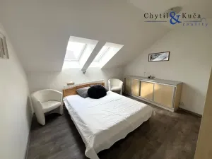 Prodej atypického bytu, Beňov, 235 m2