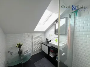 Prodej atypického bytu, Beňov, 235 m2