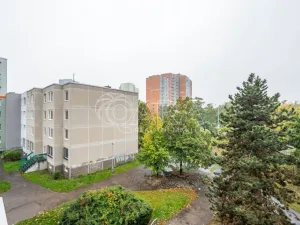 Pronájem bytu 1+kk, Praha - Hloubětín, Slévačská, 29 m2