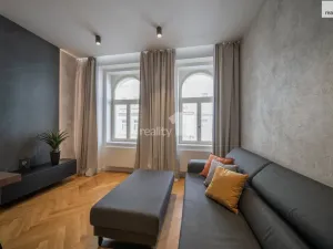 Prodej bytu 3+kk, Praha - Vršovice, Charkovská, 82 m2