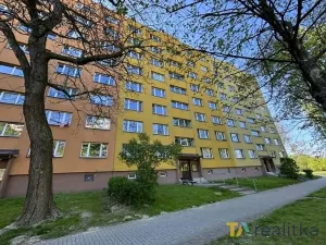 Pronájem bytu 2+kk, Karviná, Slovenská, 37 m2