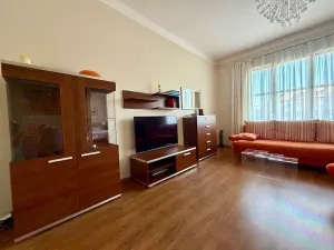 Pronájem bytu 2+1, Praha - Bubeneč, Rooseveltova, 70 m2