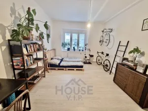 Pronájem bytu 2+kk, Praha, Na hroudě, 47 m2