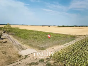 Prodej pozemku pro bydlení, Strachotice, 1650 m2