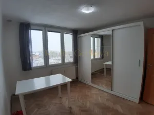Prodej bytu 3+1, Jindřichův Hradec - Jindřichův Hradec II, sídliště U Nádraží, 65 m2