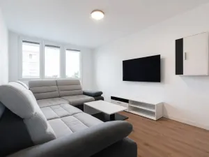 Pronájem bytu 2+kk, Bílina - Újezdské Předměstí, Tylova, 44 m2