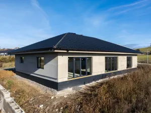Prodej rodinného domu, Kladruby, 220 m2