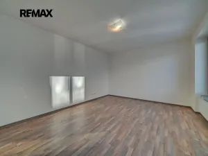 Pronájem bytu 1+kk, Kolín, Václavská, 32 m2