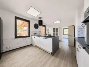 Prodej vícegeneračního domu, Trutnov - Horní Staré Město, Na Terase, 181 m2