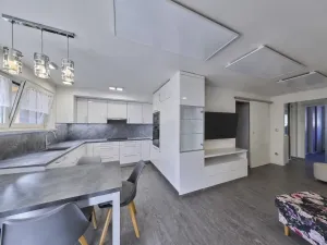 Prodej vícegeneračního domu, Trutnov - Horní Staré Město, Na Terase, 181 m2