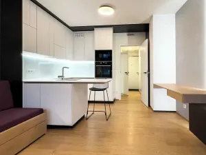 Pronájem bytu 1+kk, Praha - Smíchov, Vackové, 30 m2