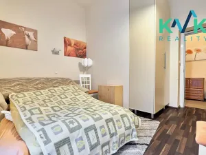 Pronájem bytu 4+kk, Karlovy Vary, Na Vyhlídce, 109 m2