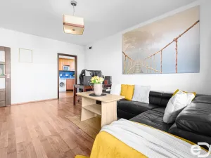 Prodej bytu 2+1, Praha, Velká skála, 62 m2