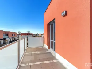 Prodej bytu 3+kk, Hradec Králové, K Meteoru, 77 m2
