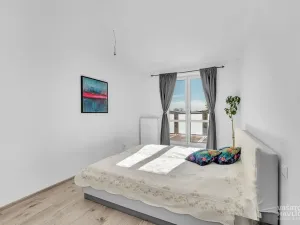Prodej bytu 3+kk, Hradec Králové, K Meteoru, 77 m2