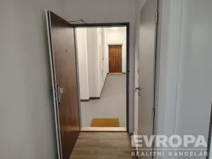 Pronájem bytu 2+kk, Praha - Hostivař, Arnošta Staňka, 48 m2