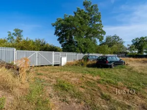 Prodej zahrady, Černuc, 802 m2